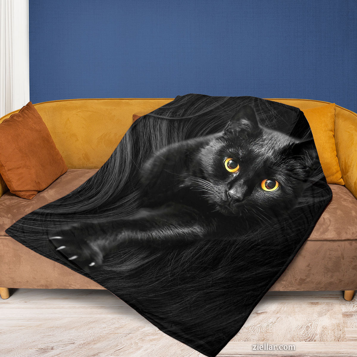 Black Cat Close-Up Quilt Blanket, Fleece Blanket Gift with Mysterious Cat Eyes and Fur Texture