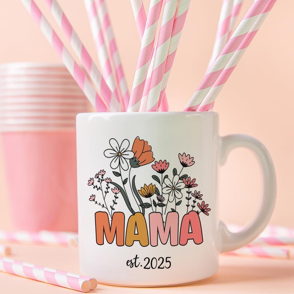 Mama Mug Est 2025, Cute New Mom Gift, Pregnancy Reveal, Baby Shower Coffee Cup 11 Oz