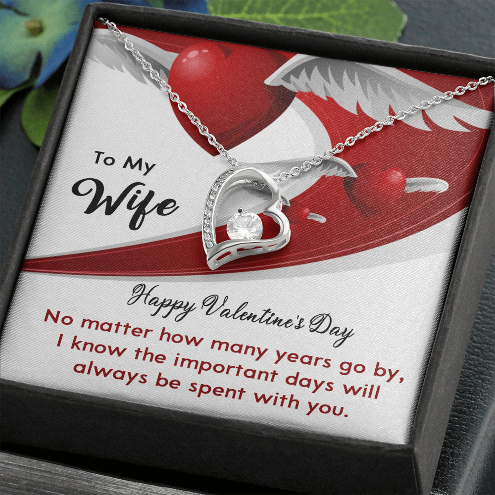 196C Happy Valentine's Day Gift, Necklace To my Wife, Love Heart Women Necklace