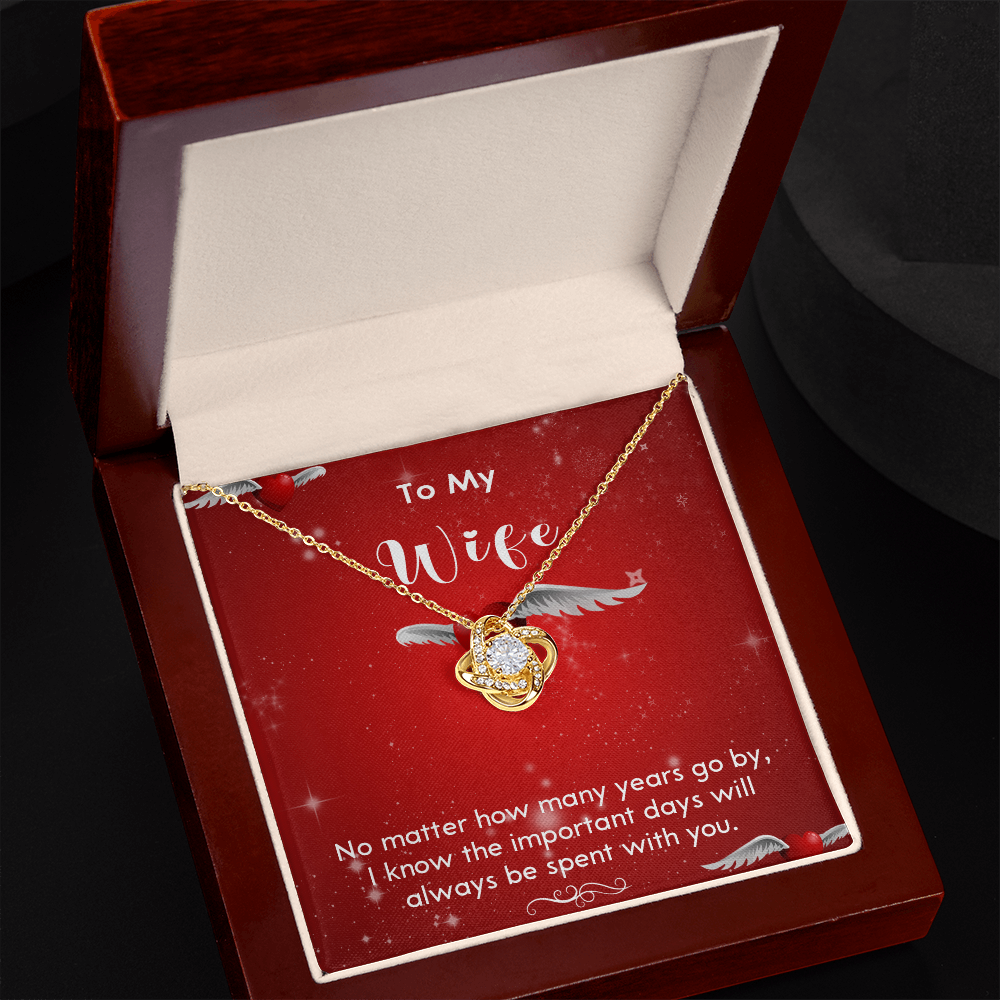 To My Wife Necklace, Heart Love Necklace Gift for Her, I LOVE YOU Necklace Gift