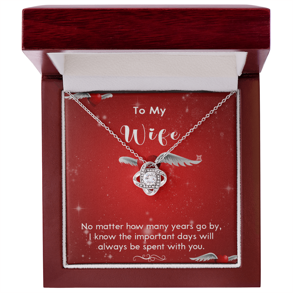 To My Wife Necklace, Heart Love Necklace Gift for Her, I LOVE YOU Necklace Gift