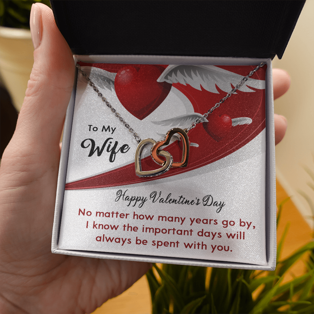 196D Happy Valentine's Day Gift, Necklace To my Wife, Love Heart Women Necklace