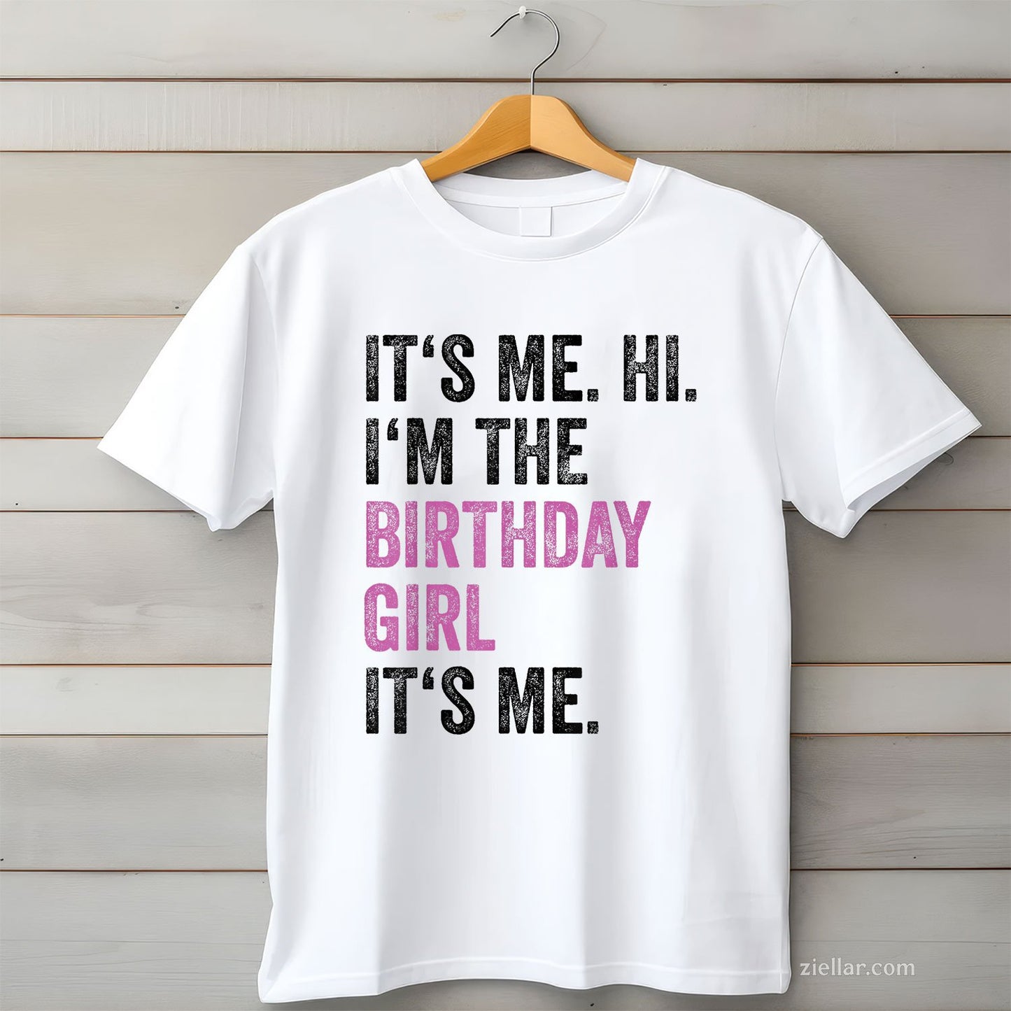 August Girl Tee and T-Shirt, It’s Me I’m the Birthday Girl Funny Party T-Shirt for Women Adults