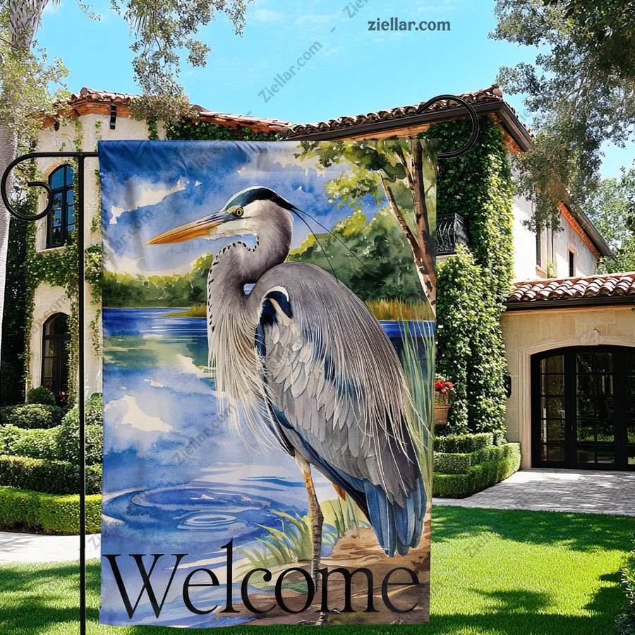 Blue Heron Beach Garden Flag 12x18 Coastal Seabird Ocean Yard Outdoor Decor
