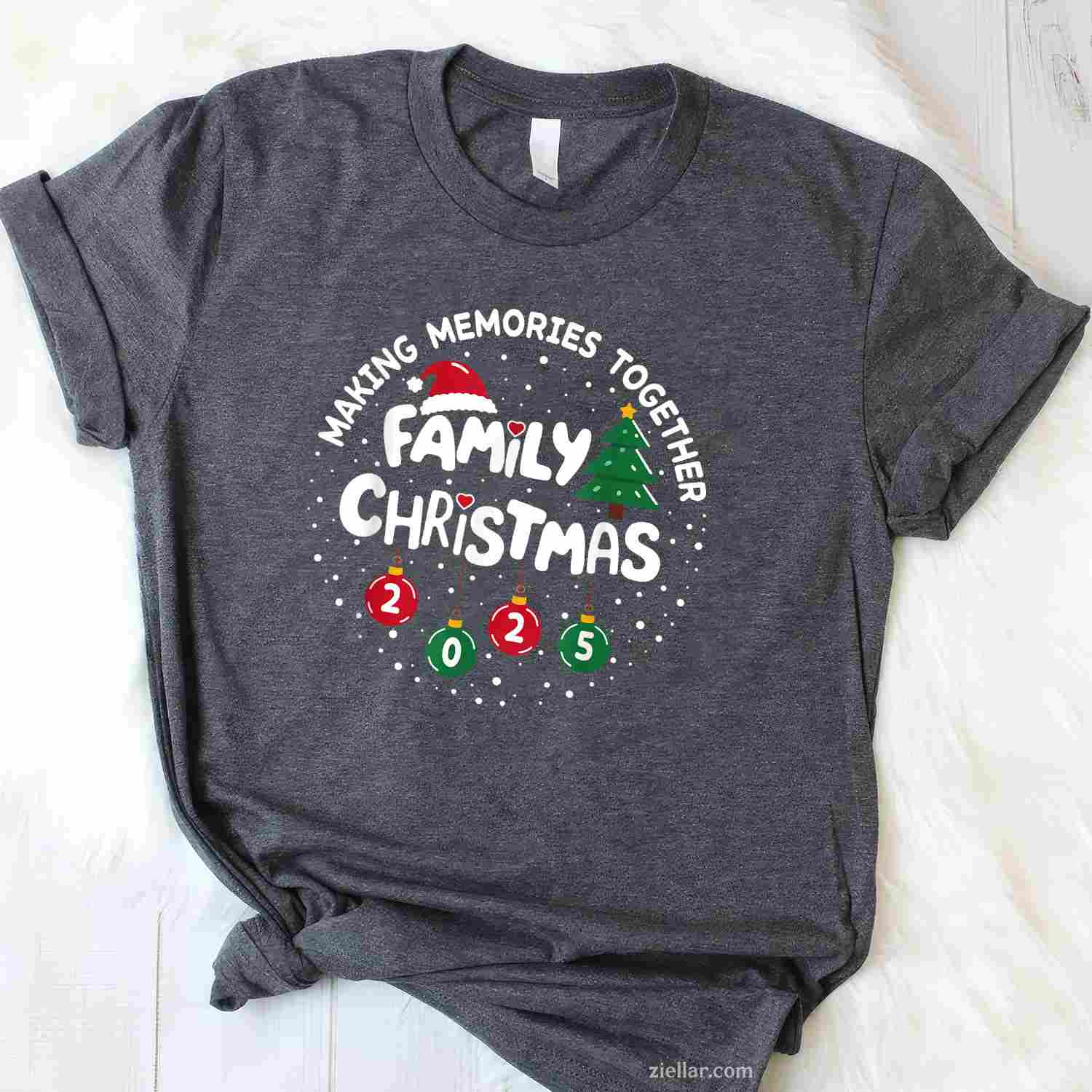 Christmas In August Santa In Summer Vacation T-Shirt, A Summer Vacation Santa Holiday Tee