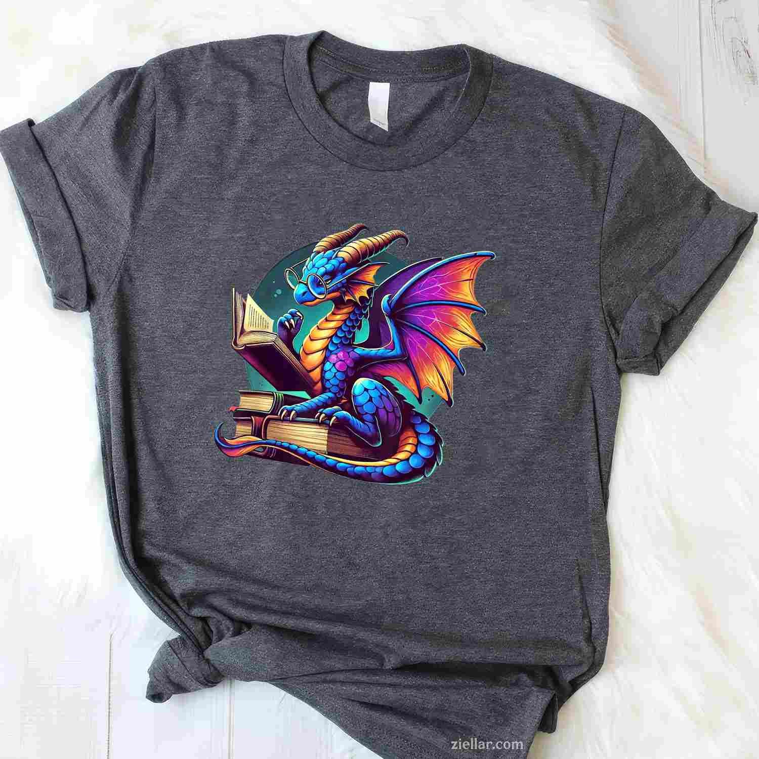 Dragon Reading a Book Bookworm Book Lover T-Shirt