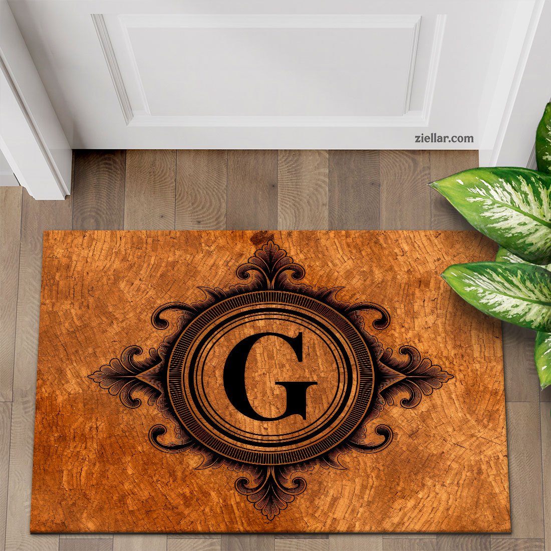 Elegant Monogram Doormat G, Vintage Style Entry Rug for Unique Home Decor