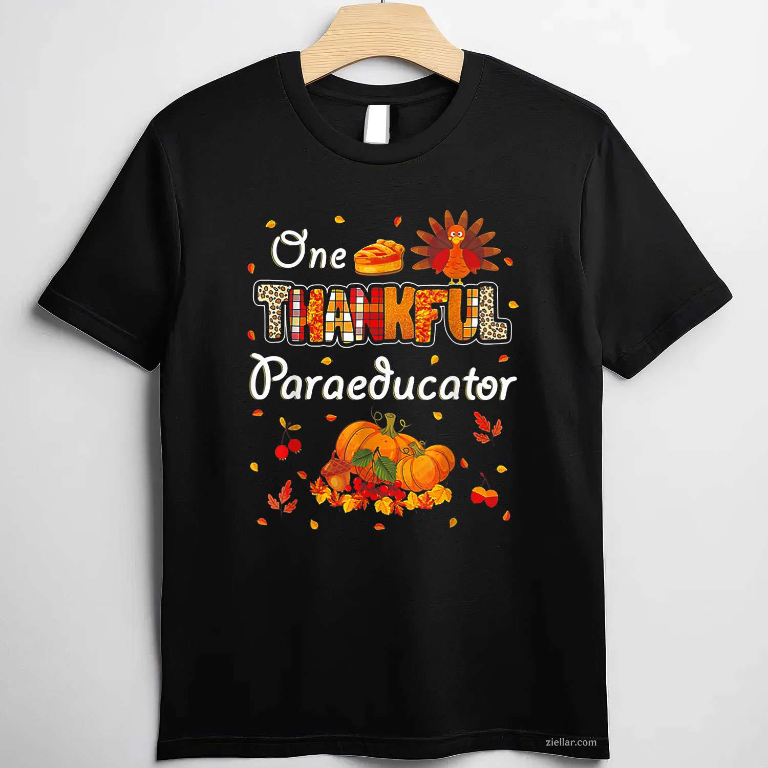 Friends - Happy Turkey Day Thanksgiving Graphic T-Shirt And Tee For Adults