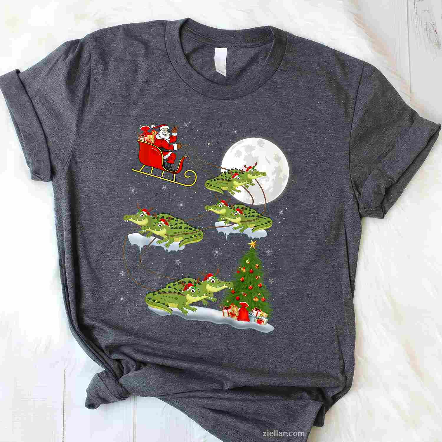 Funny Xmas Lighting Tree Santa Riding Alligator Christmas T-Shirt, A Santa Riding Alligator Christmas Lighting Tee
