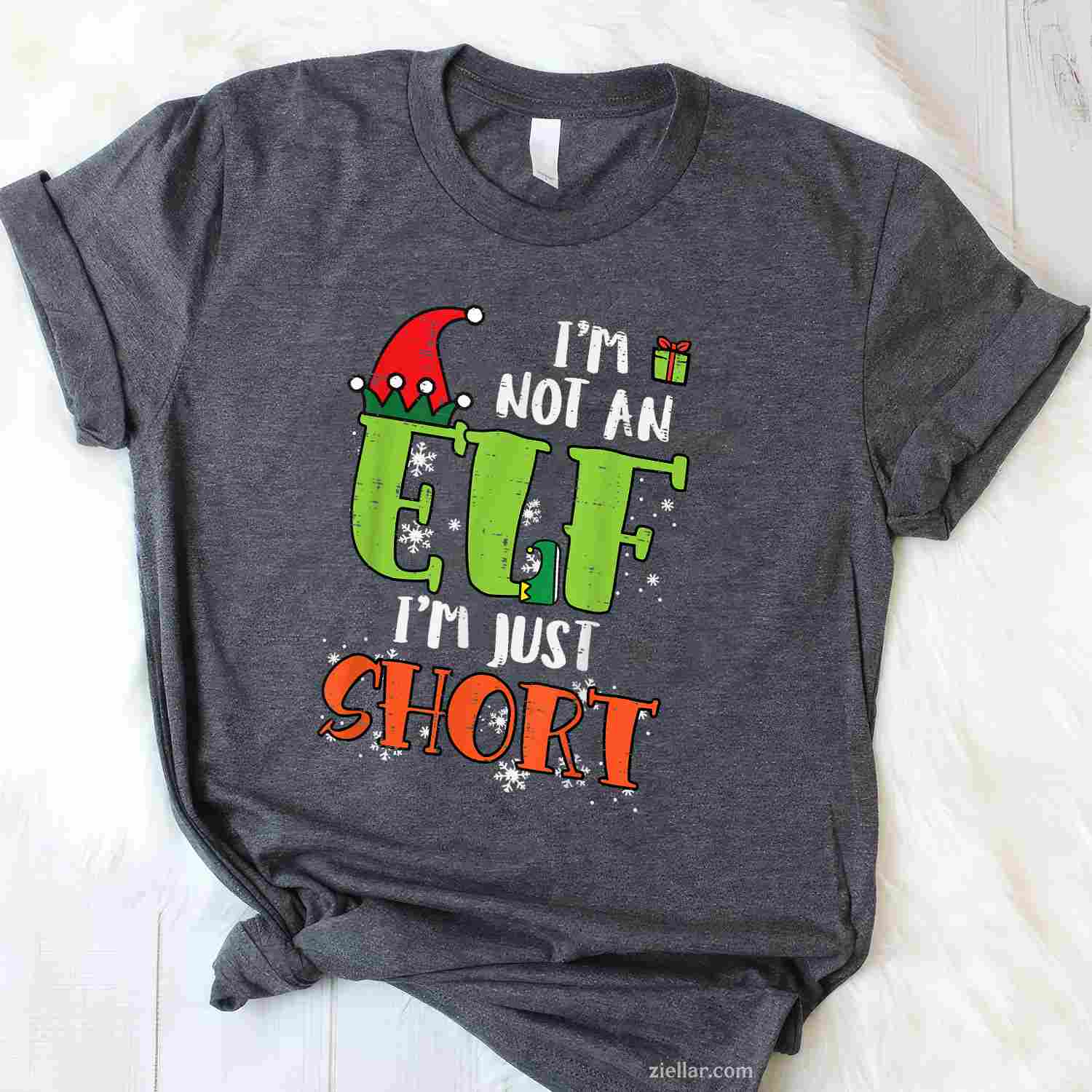 Groovy Christmas Vibes Smile Face Santa Hat Xmas Teens Girls T-Shirt_ Stylish Holiday Tee For Women