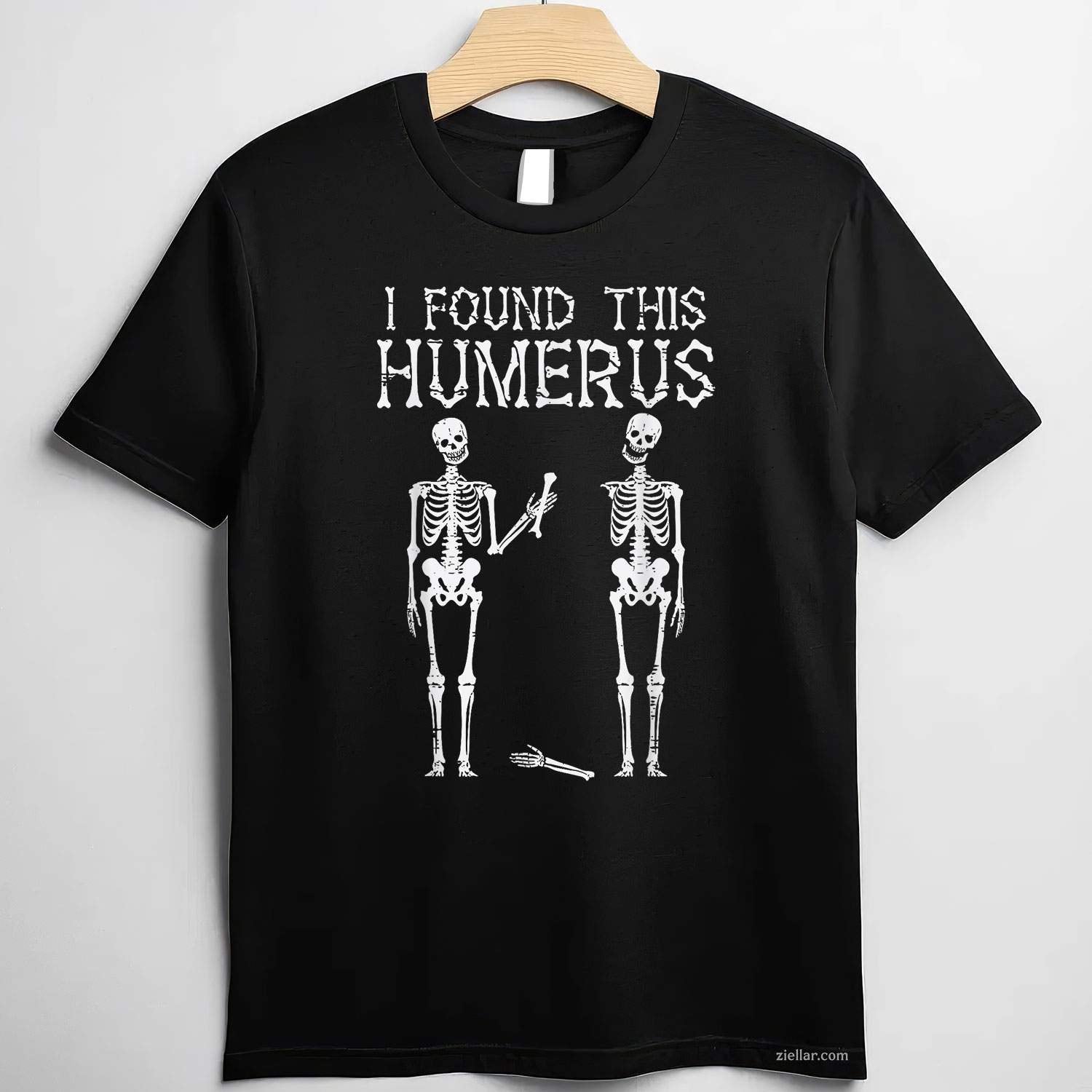 Halloween Skeleton I Found Humerus Funny Costume Men Women Tee, Halloween T-Shirt for Men Women Adults Unisex, Bold Statement Graphic, Party Outfit Favorite