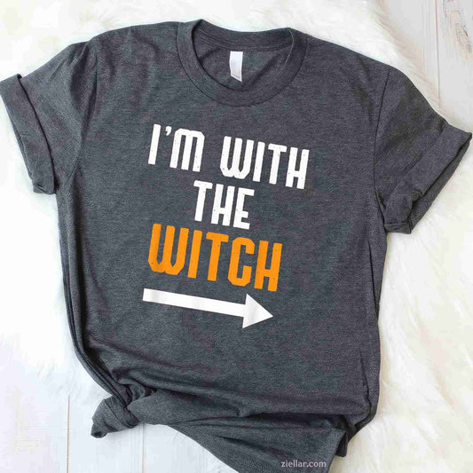 Halloween Shirts For Men I'm With The Witch Funny Halloween Tee, Halloween T-Shirt for Men Women Adults Unisex, Vintage Retro Graphic, Funny Novelty Gift