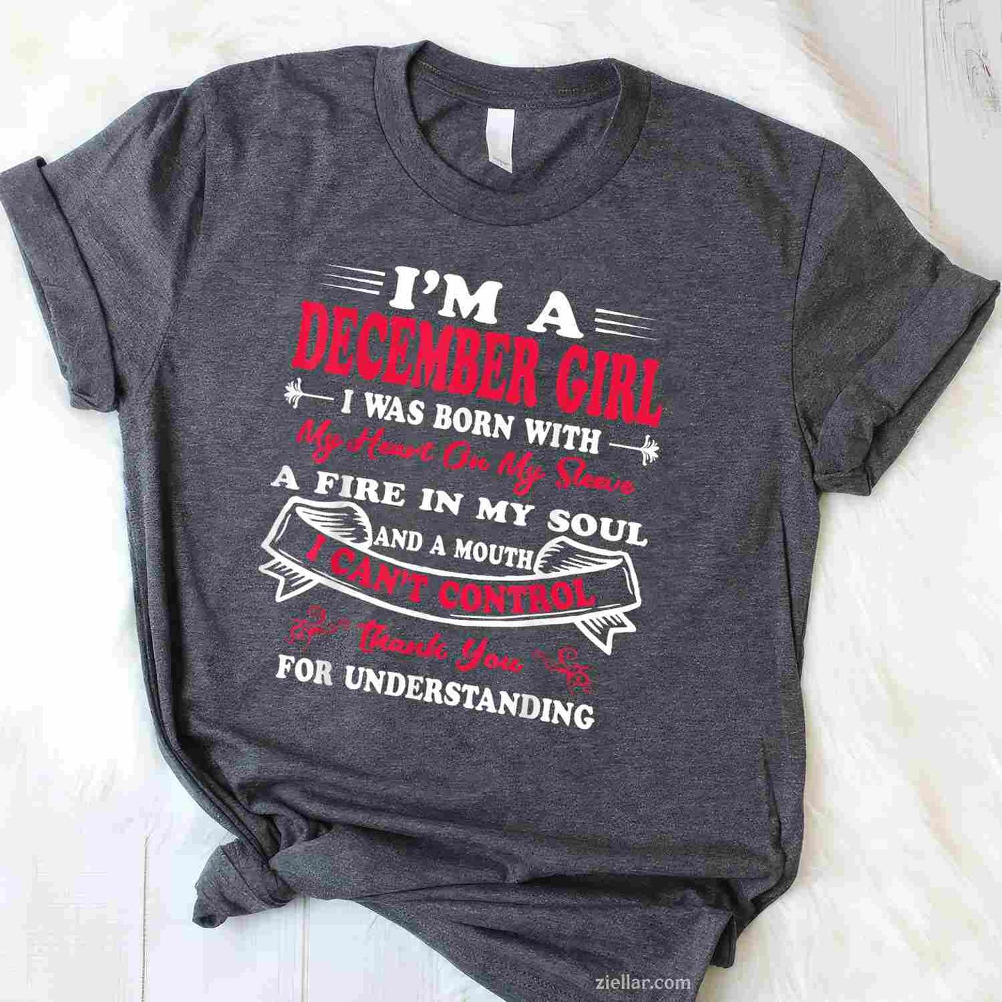 I Am A December Girl Womens Birthday Gifts T-Shirt_ A Sassy Queen Birthday Party Tee For Adult Women