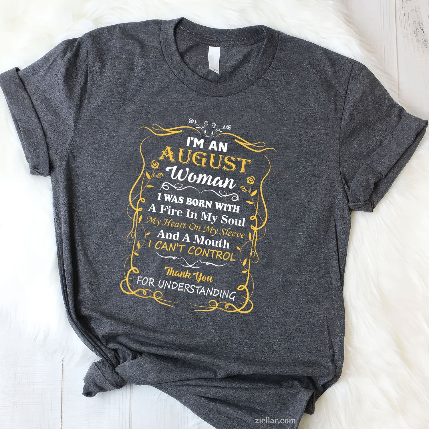 I’m an August Woman Tee and T-Shirt, Funny Diva Birthday T-Shirt Gift for Women Adults