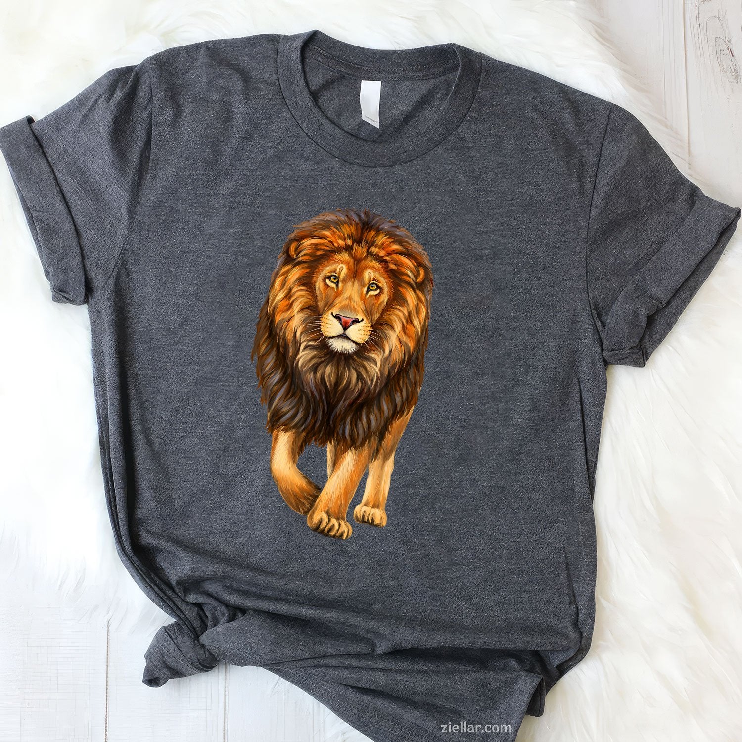 Lion Walking African Animal Tee and T-Shirt, Realistic King of the Jungle T-Shirt Gift for Adults