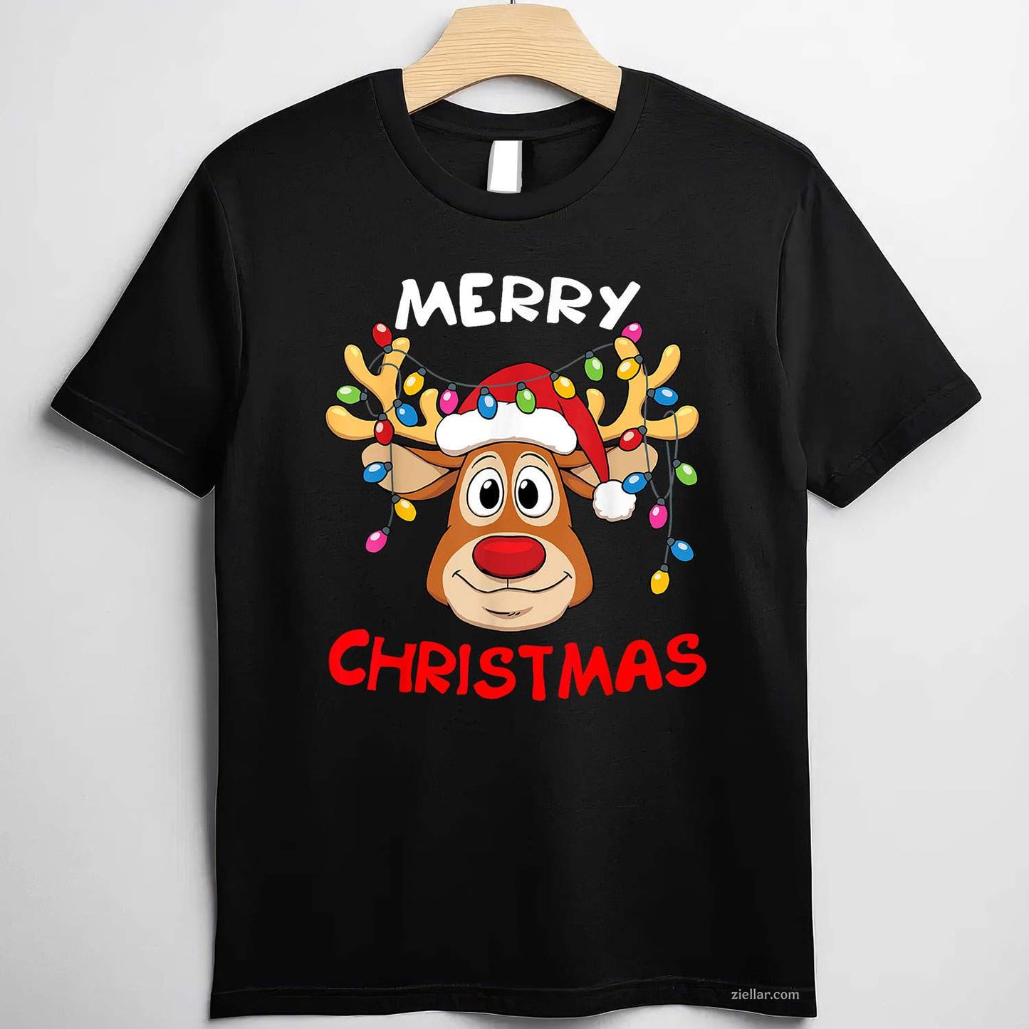 Merry Christmas Reindeer Xmas Family Men Women T-Shirt, A Matching Family Christmas Reindeer Tee For Adults
