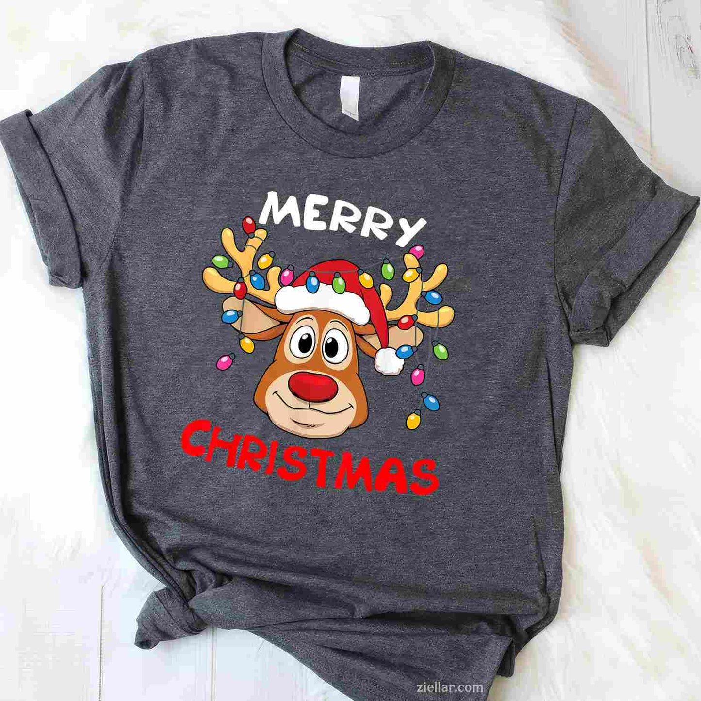 Merry Christmas Reindeer Xmas Family Men Women T-Shirt, A Matching Family Christmas Reindeer Tee For Adults