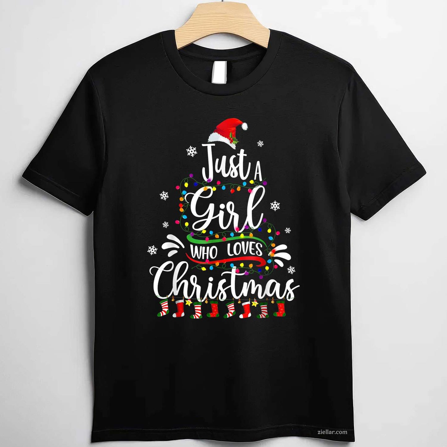 Merry Christmas Just A Girl Who Loves Christmas Tree Xmas T-Shirt, A Funny Just A Girl Who Loves Christmas Tee