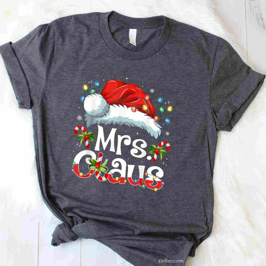 Mr And Mrs Claus Couples Matching Christmas Pajamas Santa T-Shirt, A Funny Mr And Mrs Claus Matching Pajama Tee
