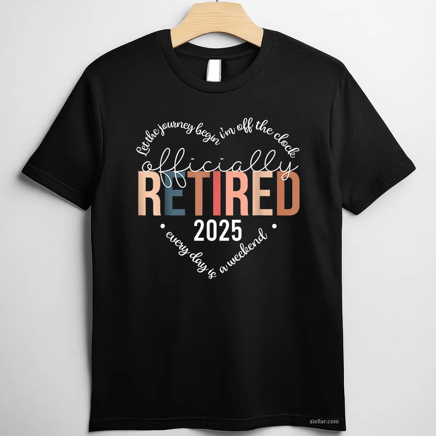 Officially Retired 2025 Tee and T-Shirt, Heart Design T-Shirt Gift for Women Adults
