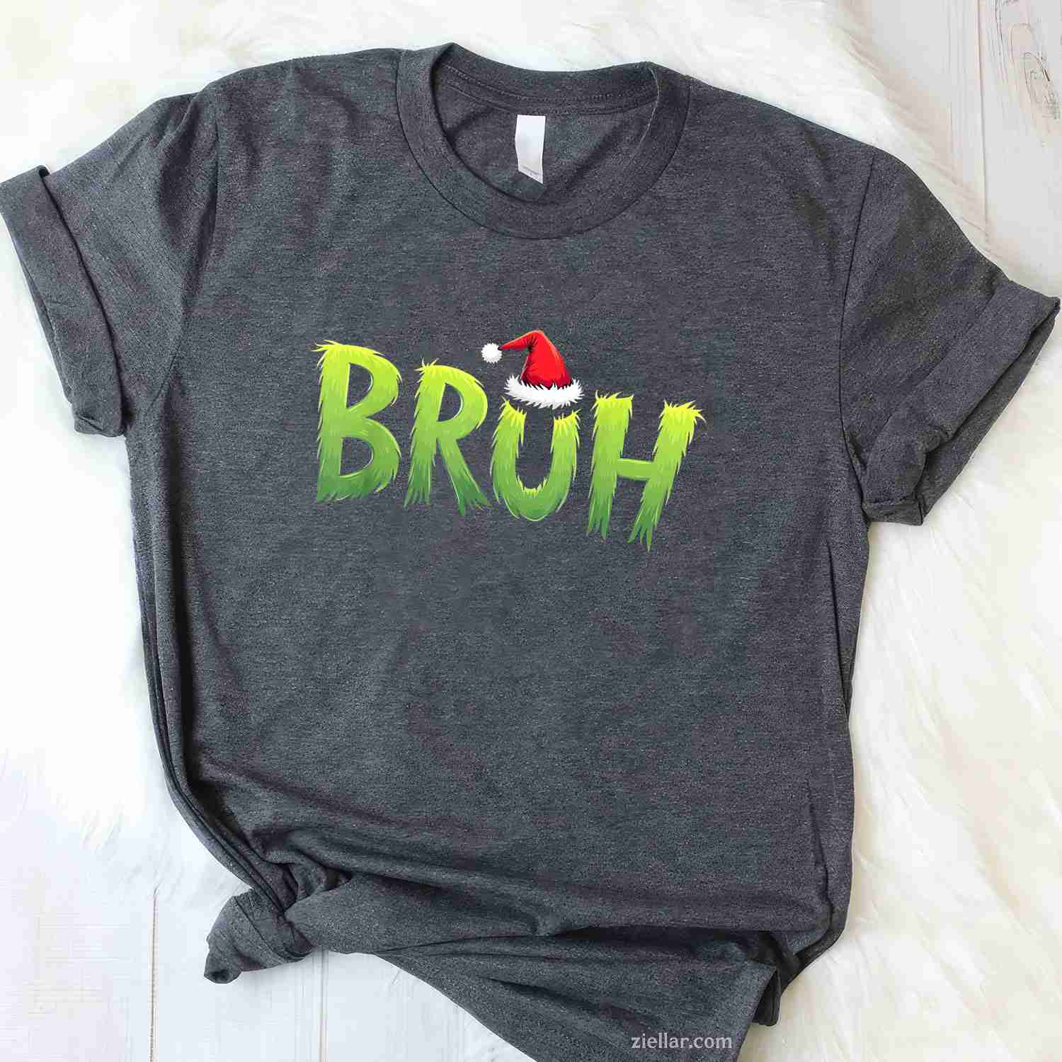 On The Naughty List And I Regret Nothing Dabbing Santa T-Shirt, A Funny Dabbing Santa Christmas Tee For Adults