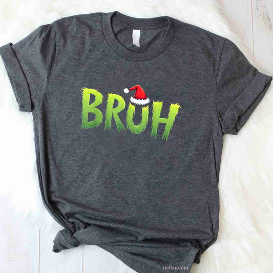 On The Naughty List And I Regret Nothing Dabbing Santa T-Shirt, A Funny Dabbing Santa Christmas Tee For Adults