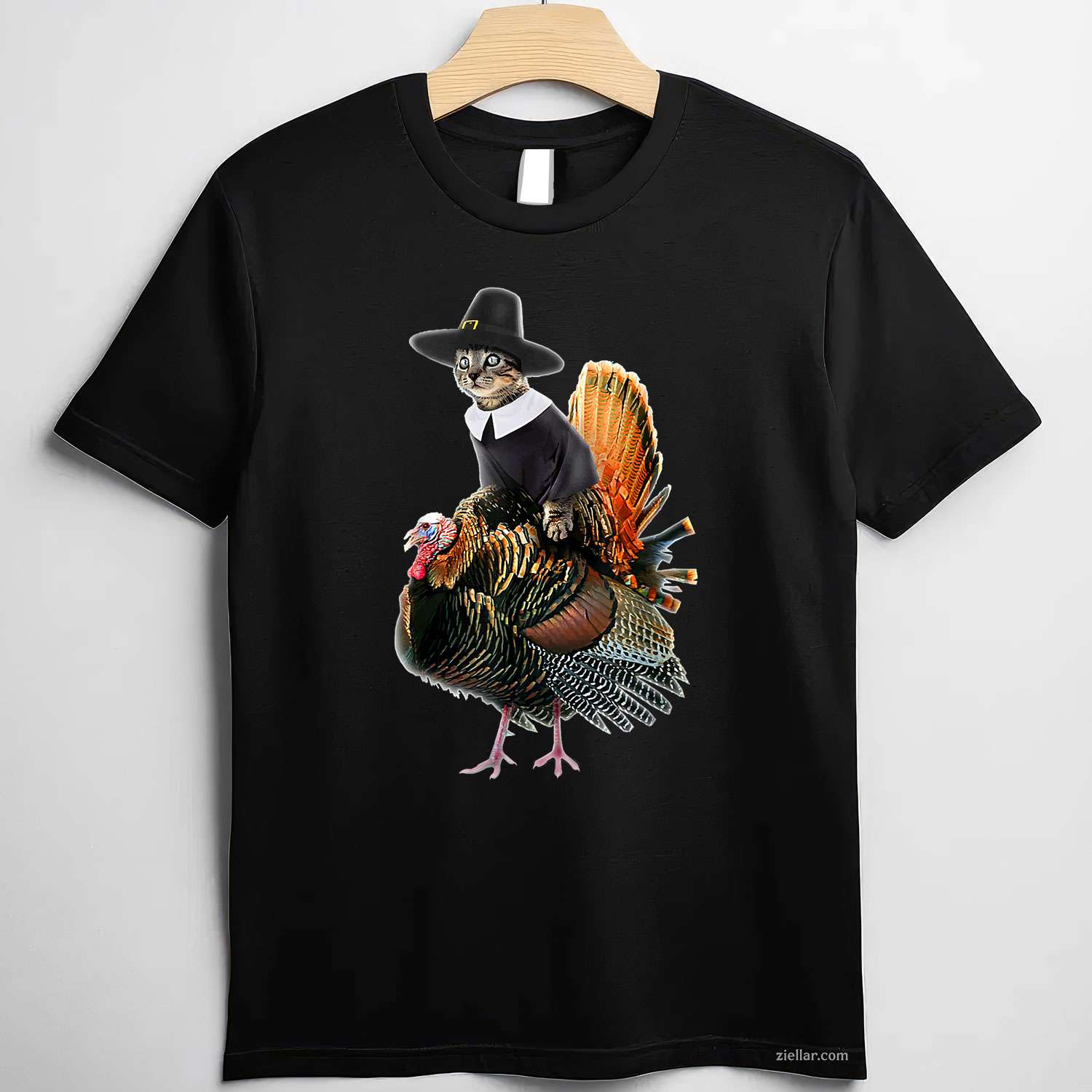 One Thankful Paraeducator Turkey Fall Pumpkin Thanksgiving T-Shirt And Tee For Adults