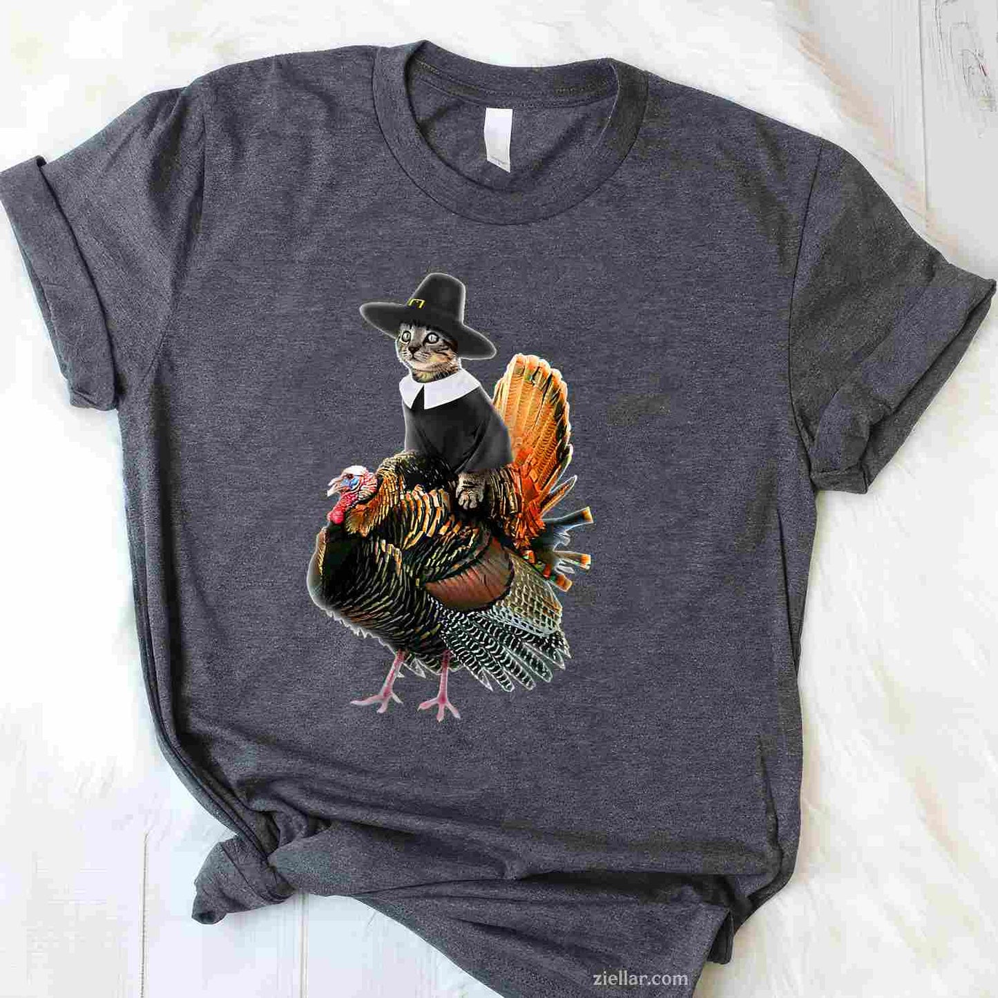One Thankful Paraeducator Turkey Fall Pumpkin Thanksgiving T-Shirt And Tee For Adults
