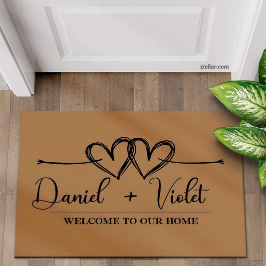 Personalized Couple Name Doormat, Intertwined Hearts with Welcome Accent