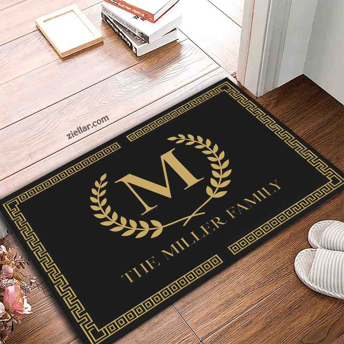 Personalized Monogram Doormat, Family Name Design with Gold Laurel