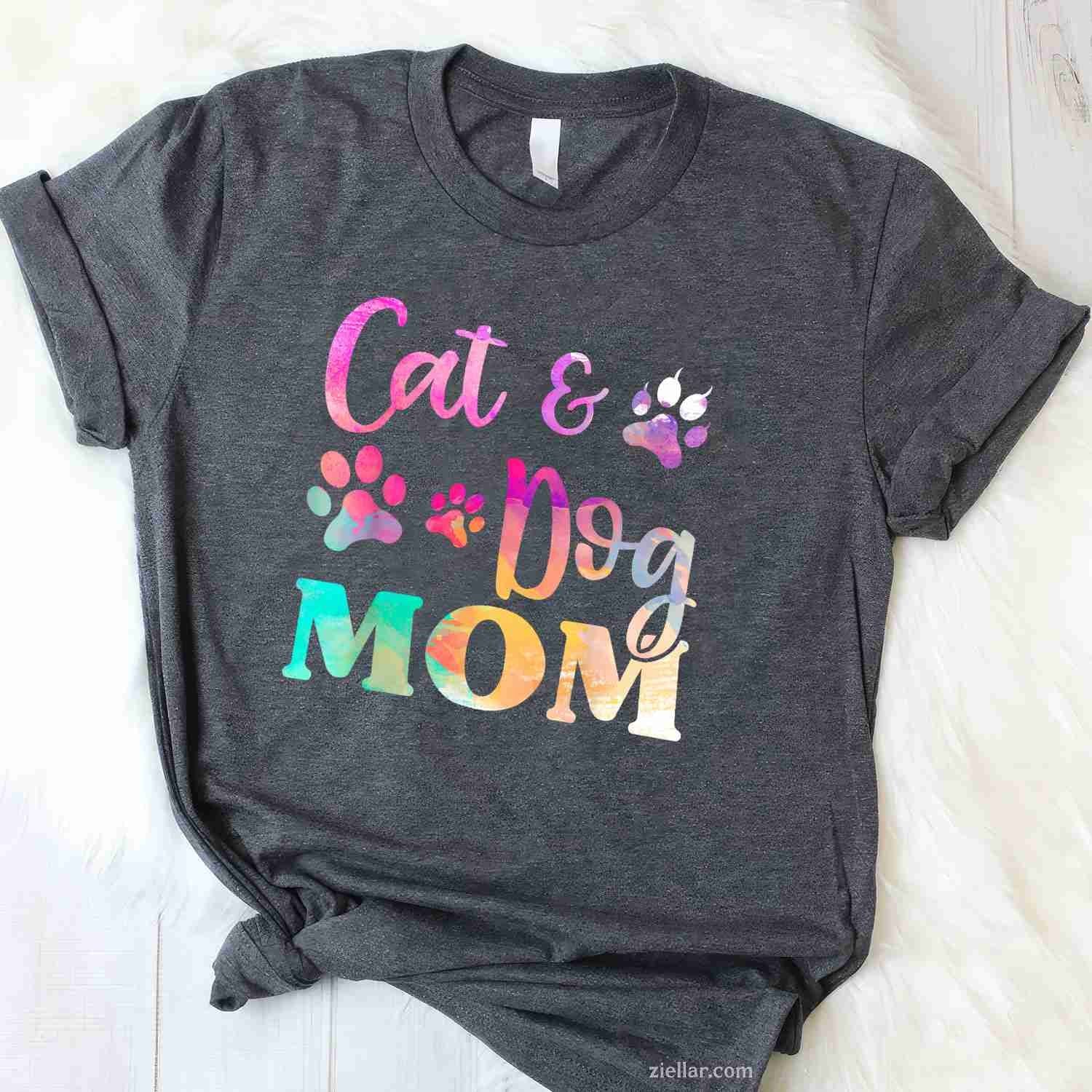 Pet Cat Dog Mom T-Shirt For Women, Mothers Day Vintage Graphic Tee For Adults Unisex
