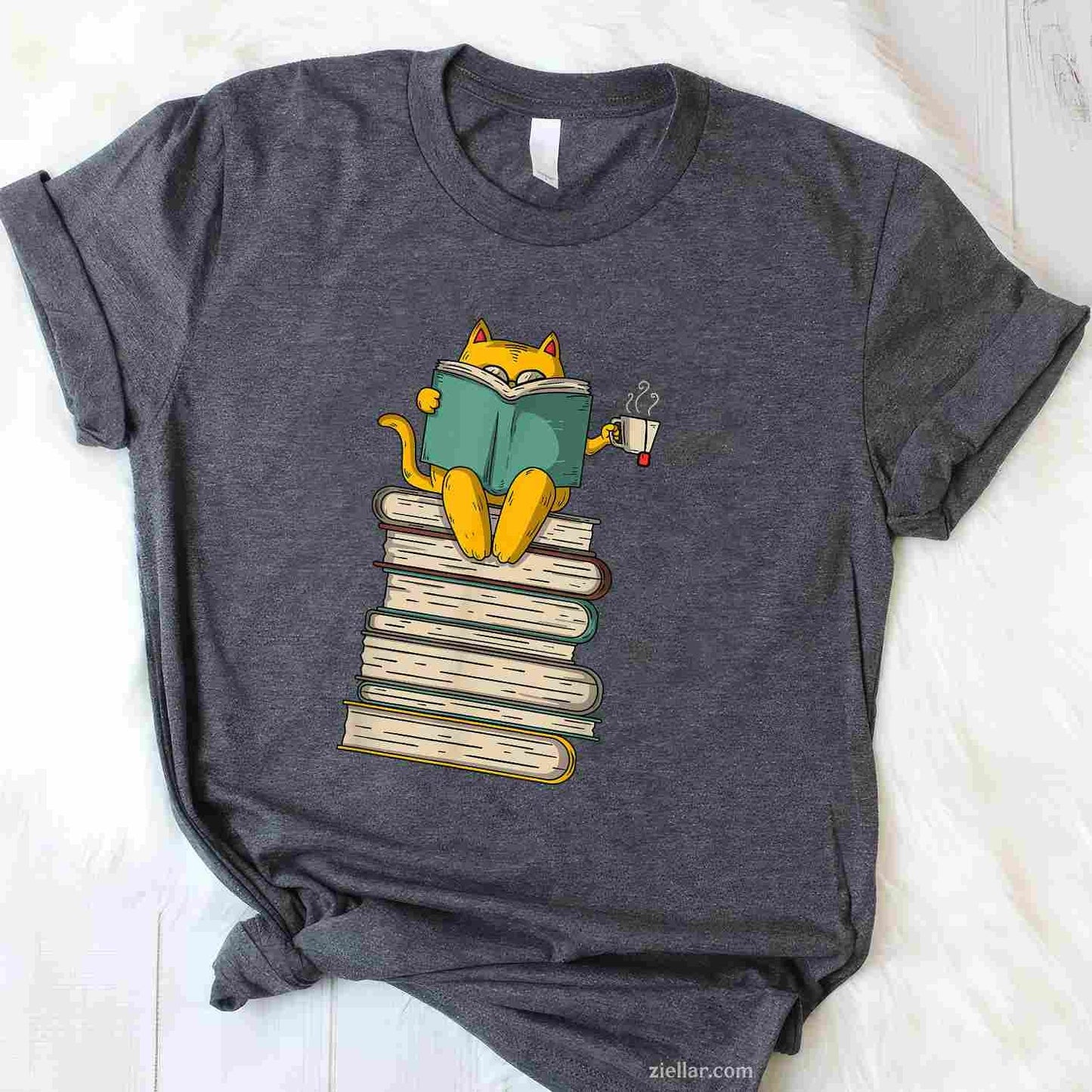 Reading Cat - Funny Book & Tea Lover Gift Short Sleeve T-Shirt
