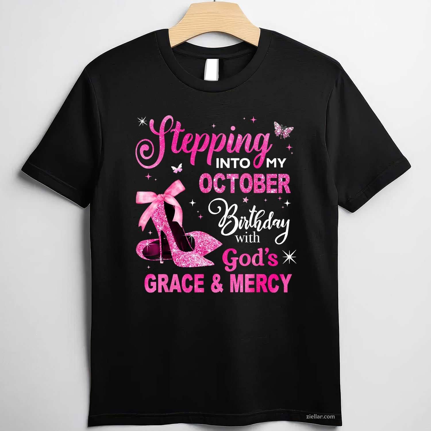 Stepping Into My October Birthday Queen Women Girl T-Shirt and Tee for Adults Men Women Unisex