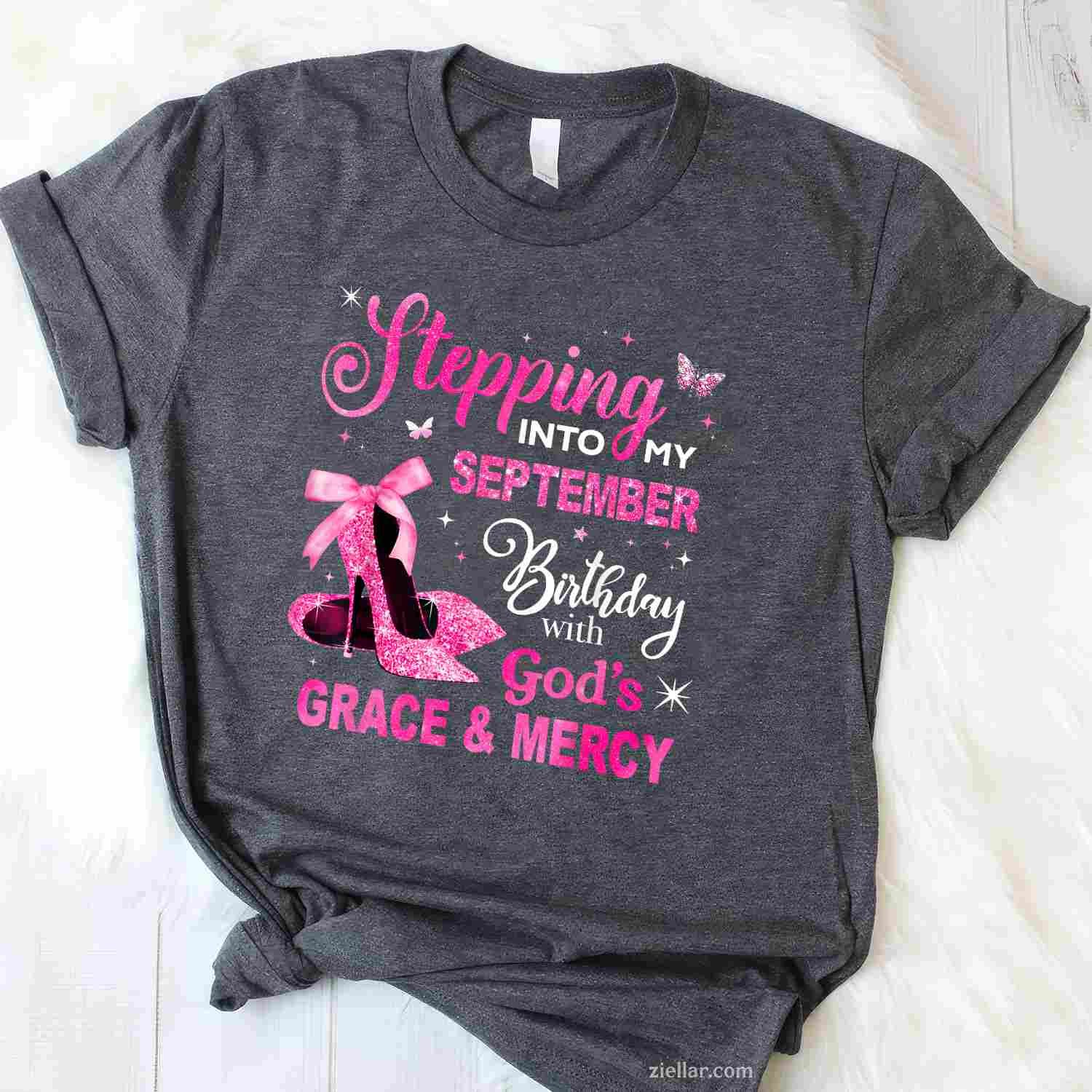 Stepping Into My September Birthday Queen Women Girl T-Shirt Tee