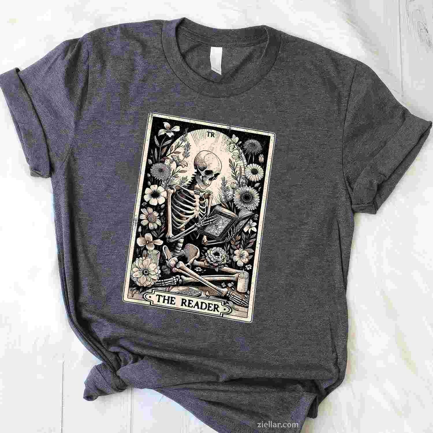 The Reader Tarot Card Funny Book Lover Skeleton Reading Book T-Shirt