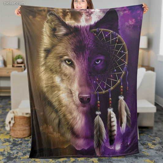 Wolf Dreamcatcher Quilt Blanket, Fleece Blanket with Purple Moon and Tribal Feathers