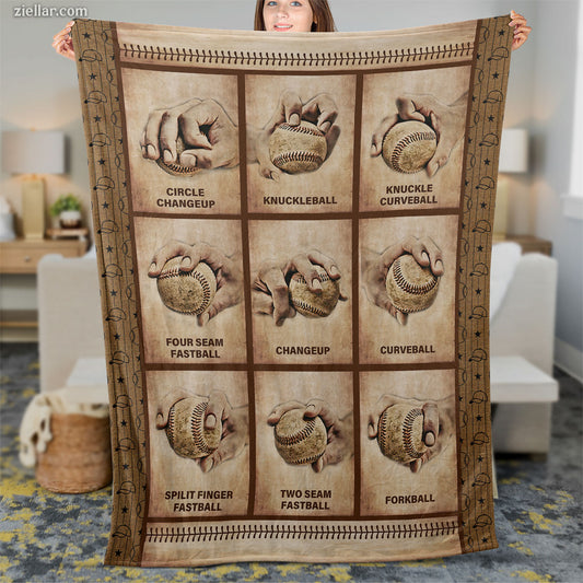 Sea Life Quilt Blanket, Fleece Blanket with Seashell Names and Coastal Nature Theme