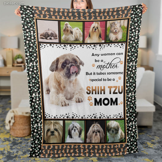 Shih Tzu Dog Mom Quilt Blanket, Fleece Blanket Gift for Dog Lovers with Paws, Custome Name Option