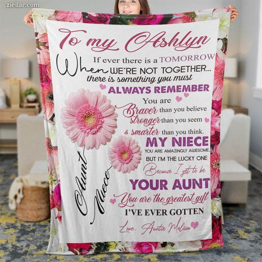 To My Niece from Aunt Quilt Blanket, Fleece Blanket Gift with Floral Background, Personalized Name