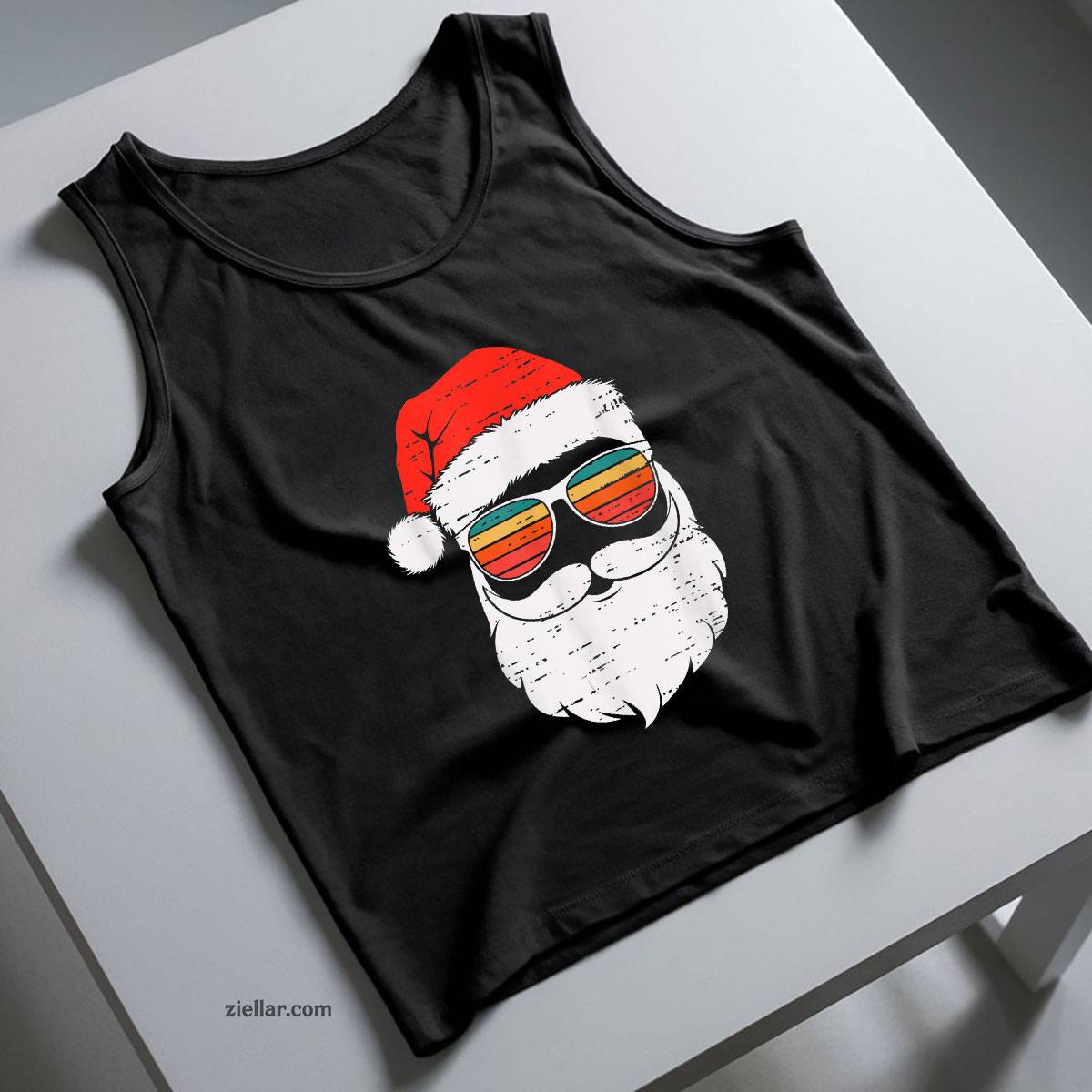 Retro Santa Face Sunglassed Christmas In July Summer Xmas Tank Top Shirt Funny Christmas in July Tee and Tank Top Shirt for Men Women Adults