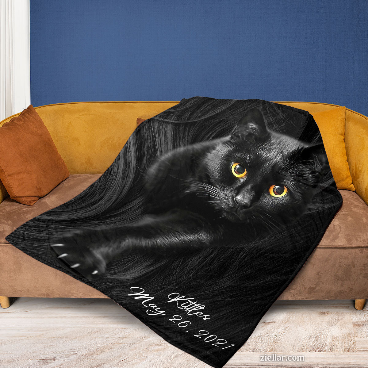 Black Cat with Green Eyes Quilt Blanket, Fleece Blanket Gift for Cat Lovers, Date Optional