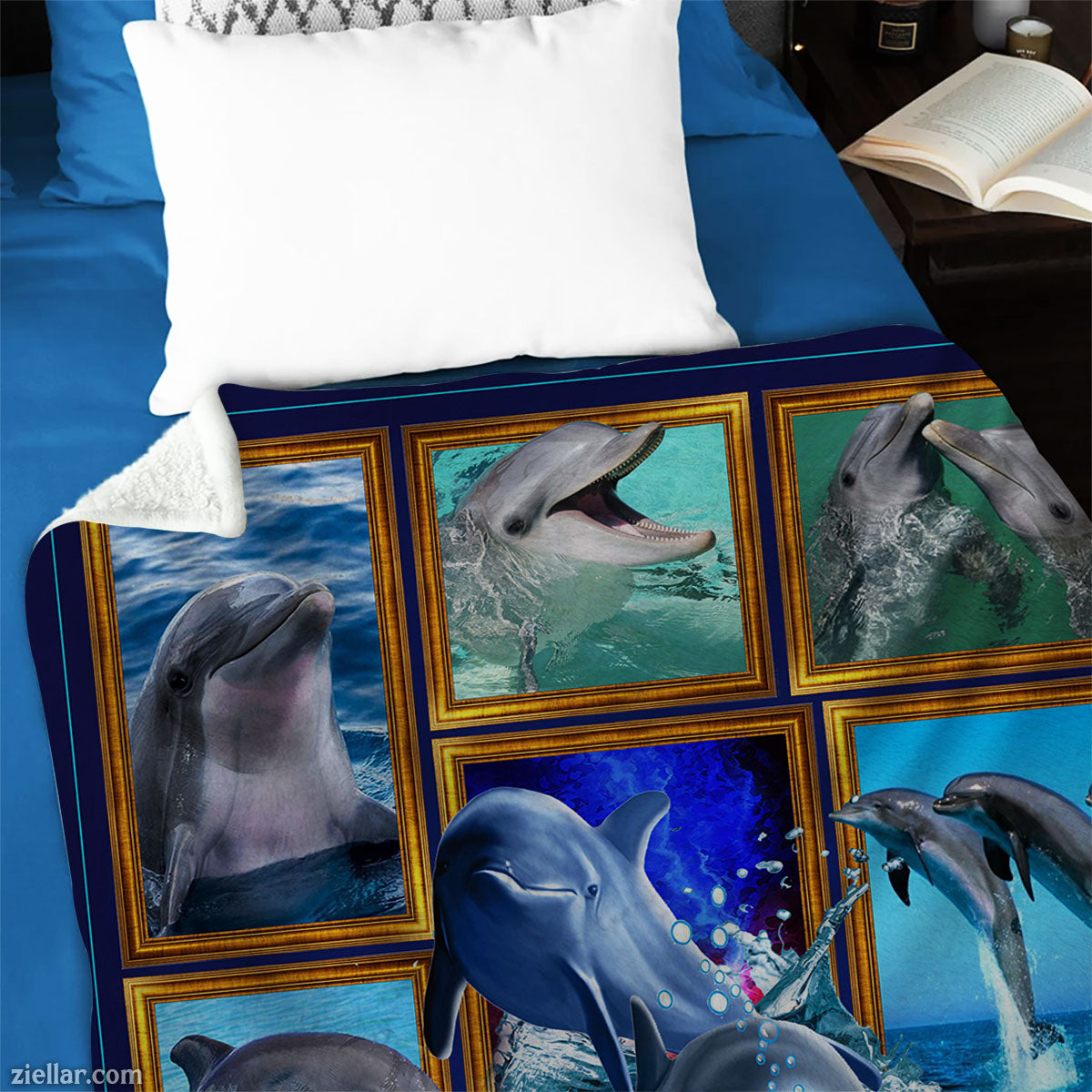 Dolphin Ocean Quilt Blanket, Fleece Blanket with Underwater Dolphin Photography Grid