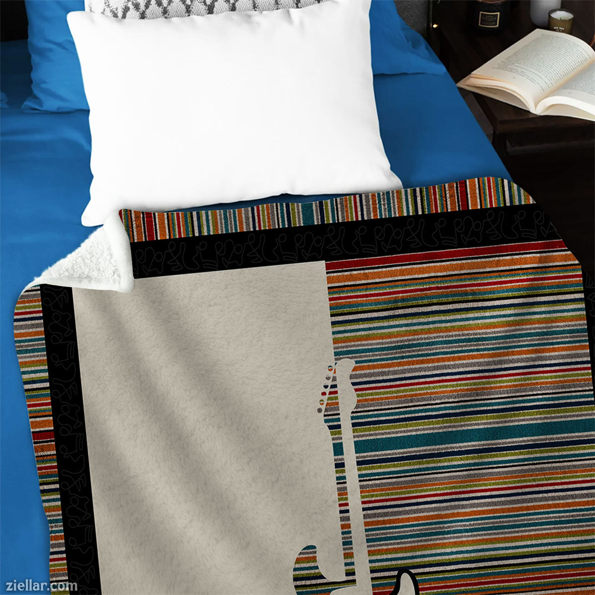 Guitar Music Lover Quilt Blanket, Fleece Blanket Vintage Stripe Musical Art Home Decor