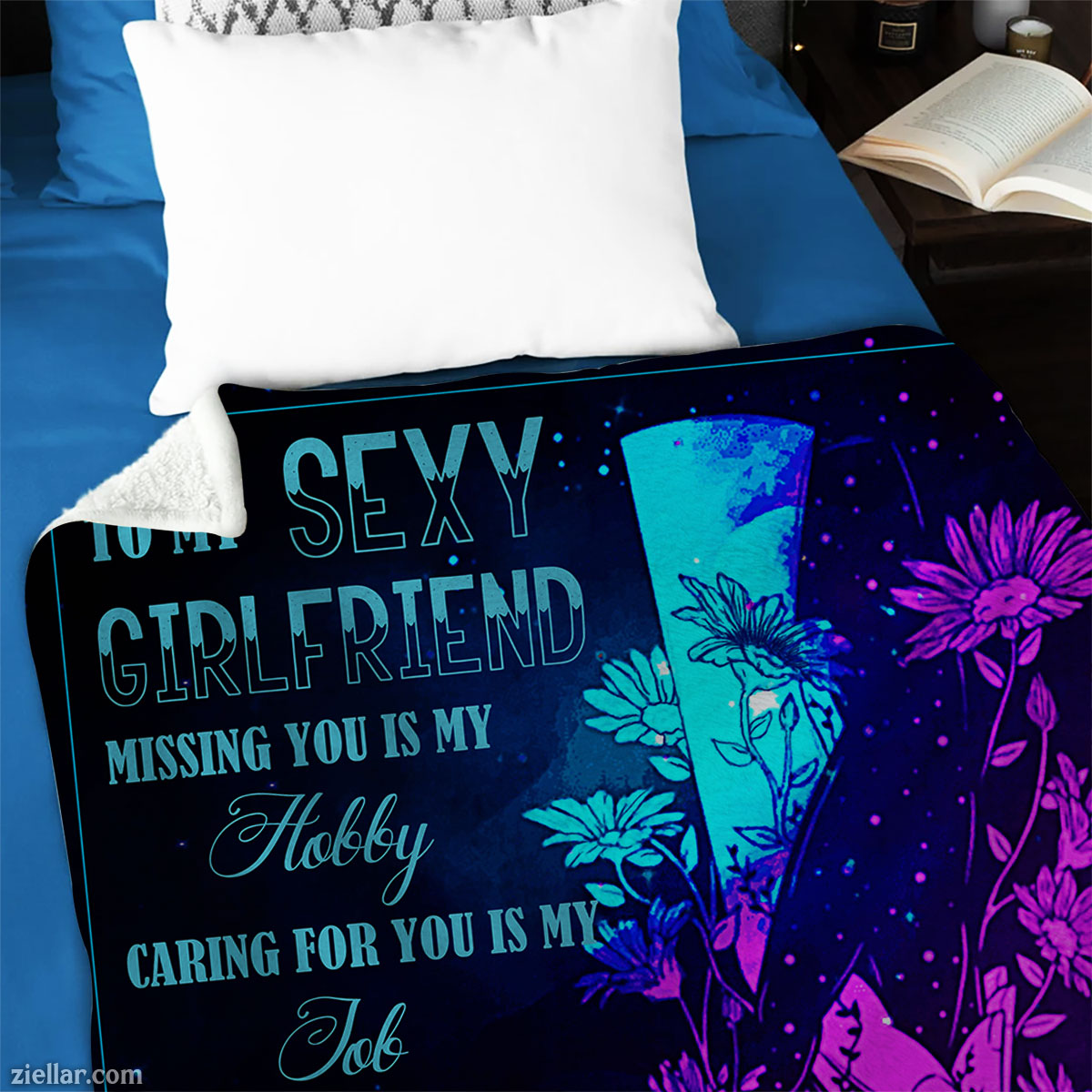 To My Sexy Girlfriend Quilt Blanket, Fleece Blanket Romantic Gift with Purple Galaxy Art