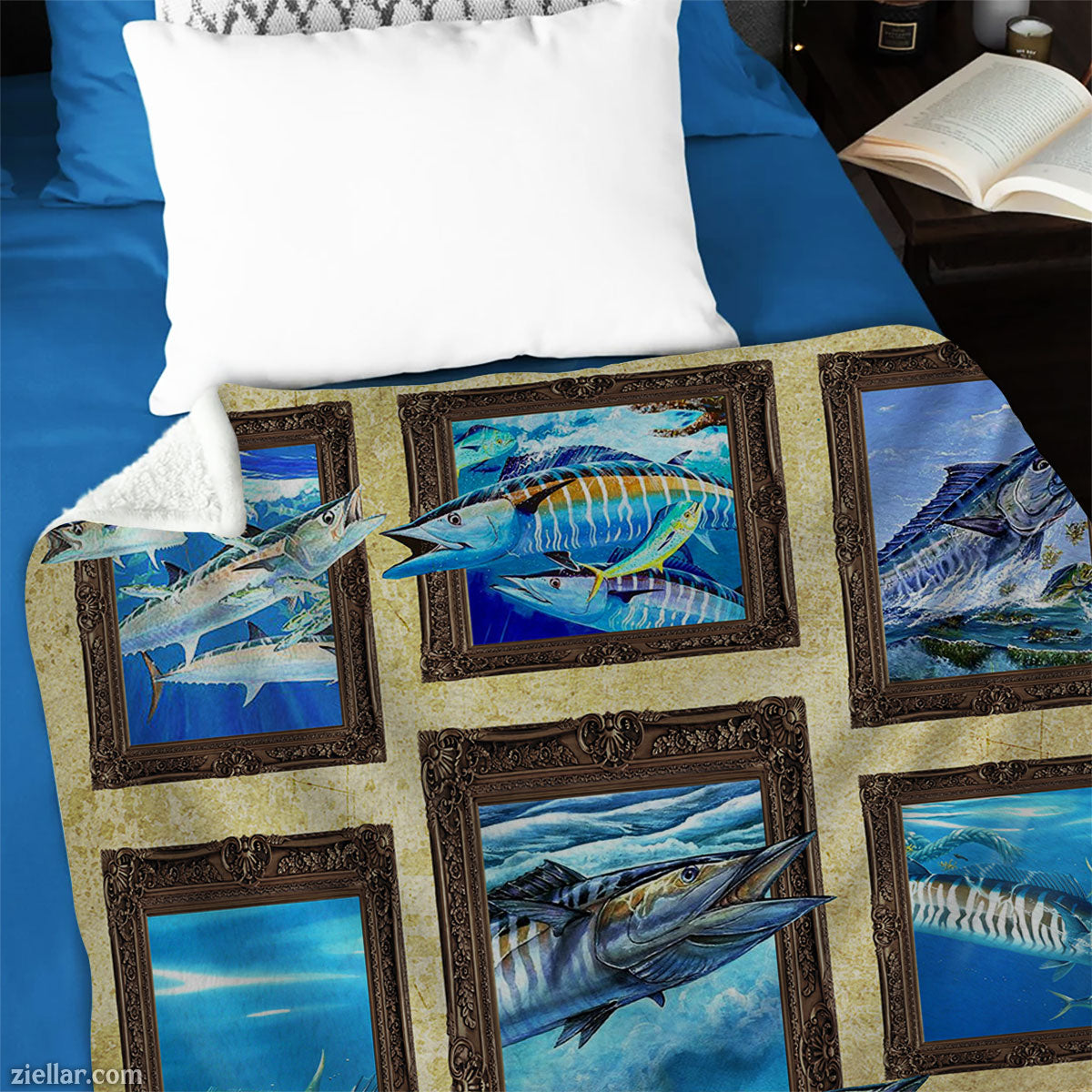 Shark Adventure Quilt Blanket, Fleece Blanket Ocean Animal Gift for Boys and Nature Fans