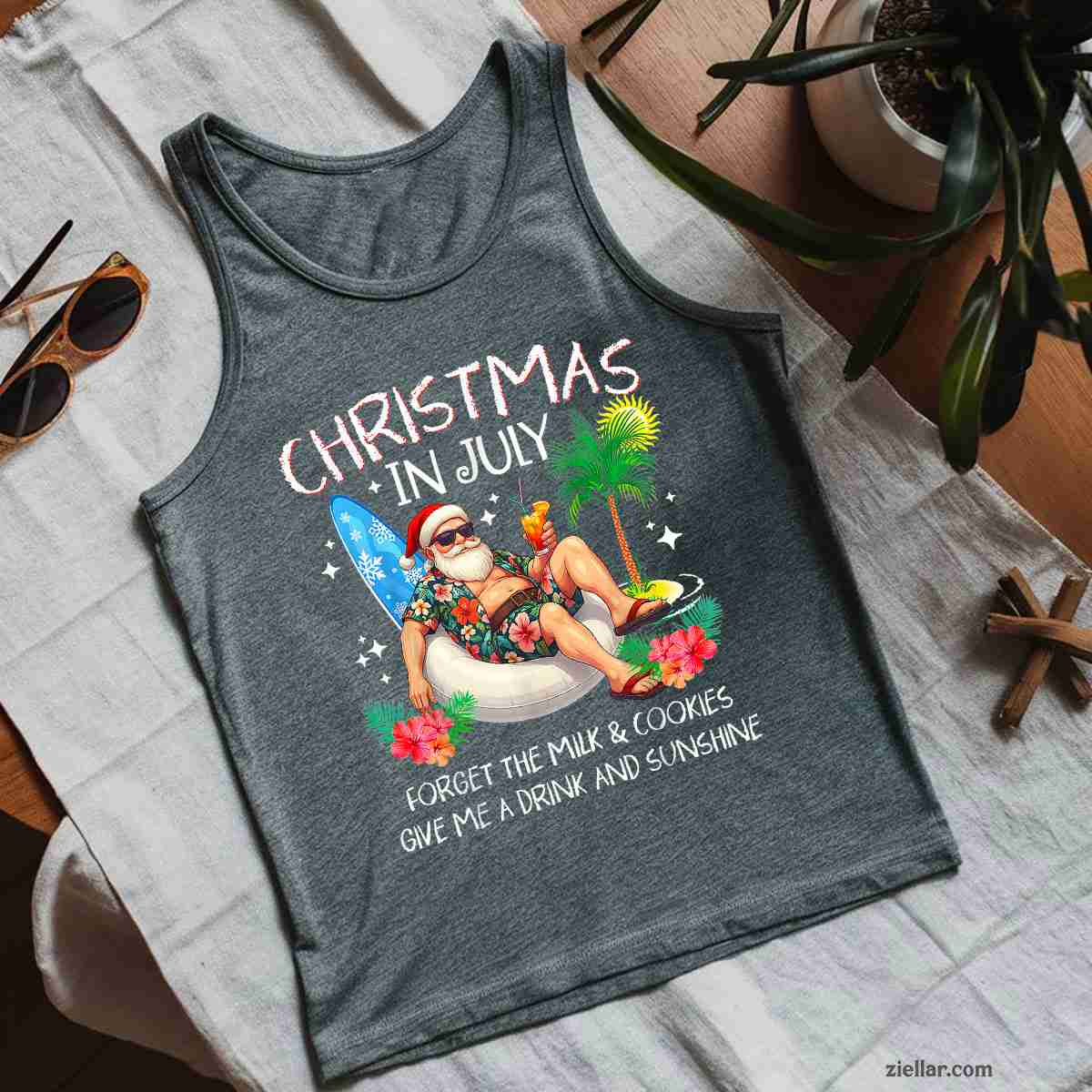 Christmas In July Palm Tree Beach Summer Hawaii Santa Mens Tank Top Shirt Funny Christmas in July Tee and Tank Top Shirt for Men Women Adults