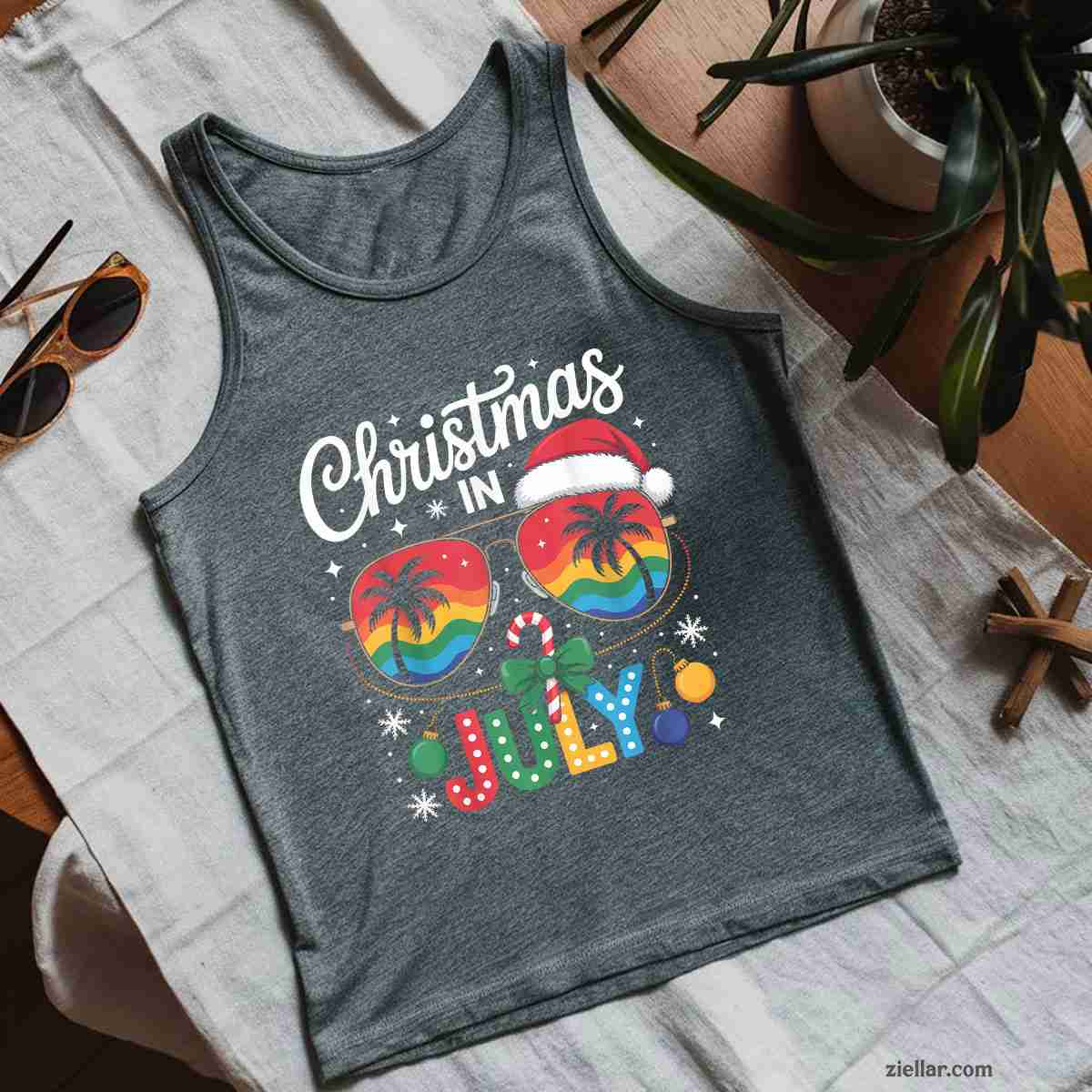 Santa Claus Sunglasses Beach Christmas in July Men Women Tank Top Shirt Funny Christmas in July Tee and Tank Top Shirt for Men Women Adults Limited Edition