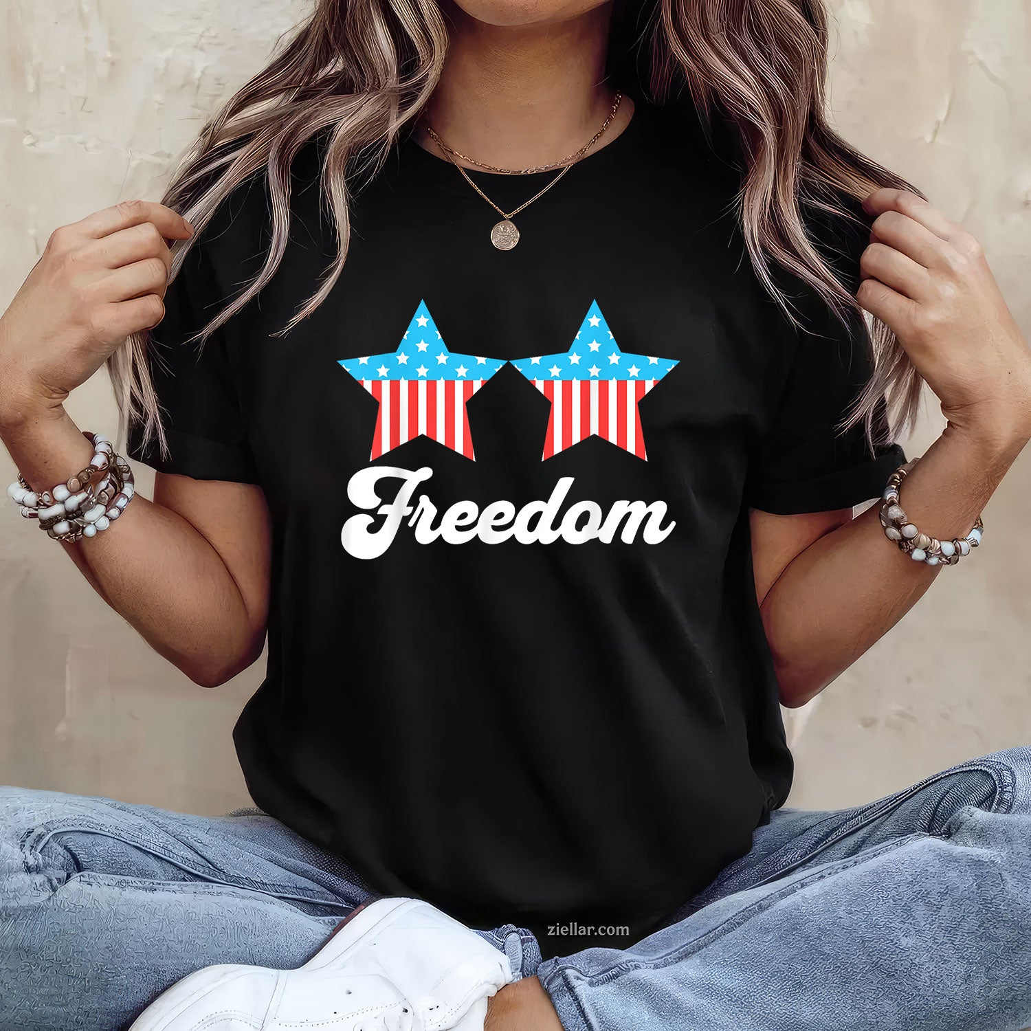 Groovy Freedom 4th of July Matching Couples Tee and T-Shirt, Funny Patriotic 4th of July USA Freedom T-Shirt for Adults