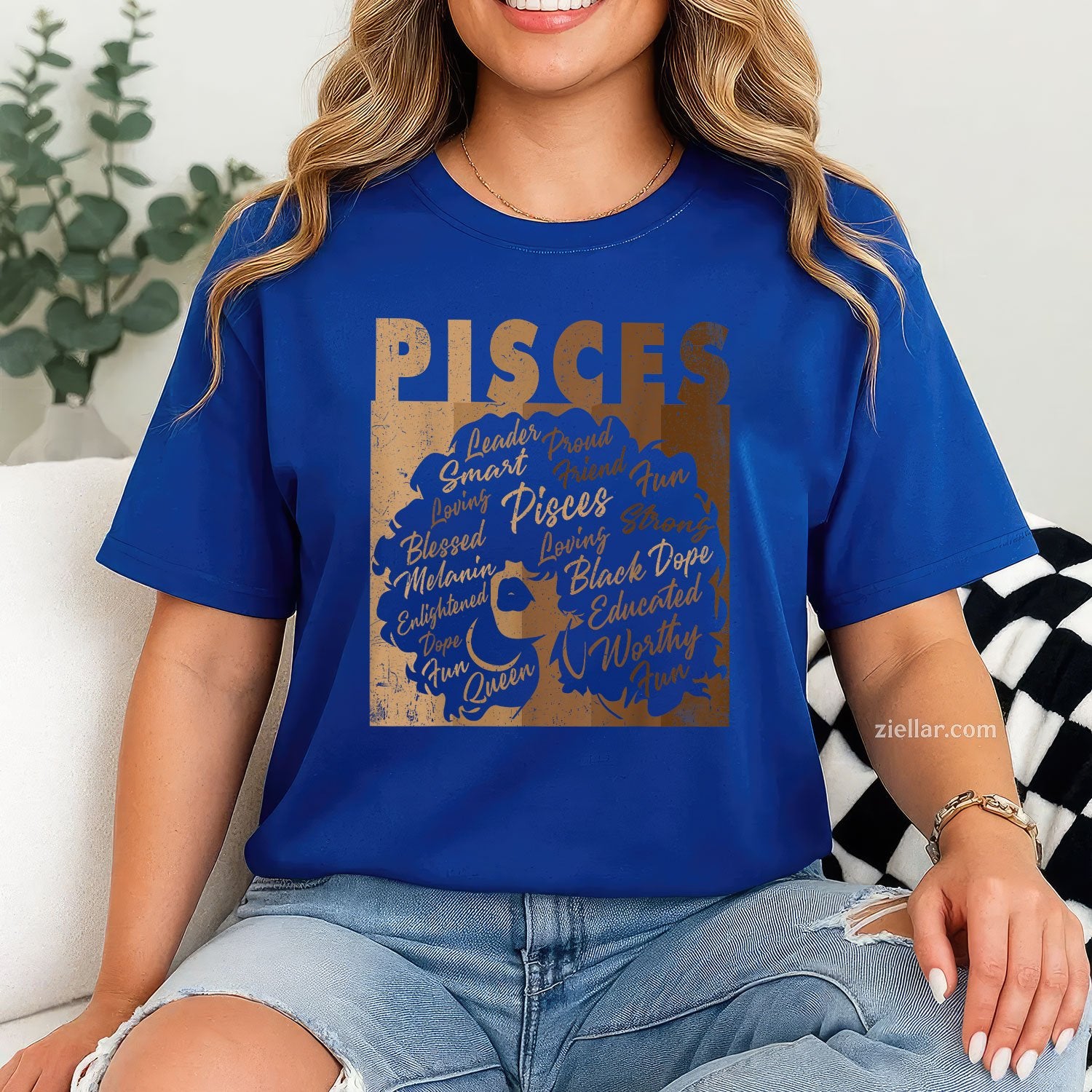 African American Pisces Girl Tee and T-Shirt, Melanin Birthday T-Shirt Gift for Women Adults