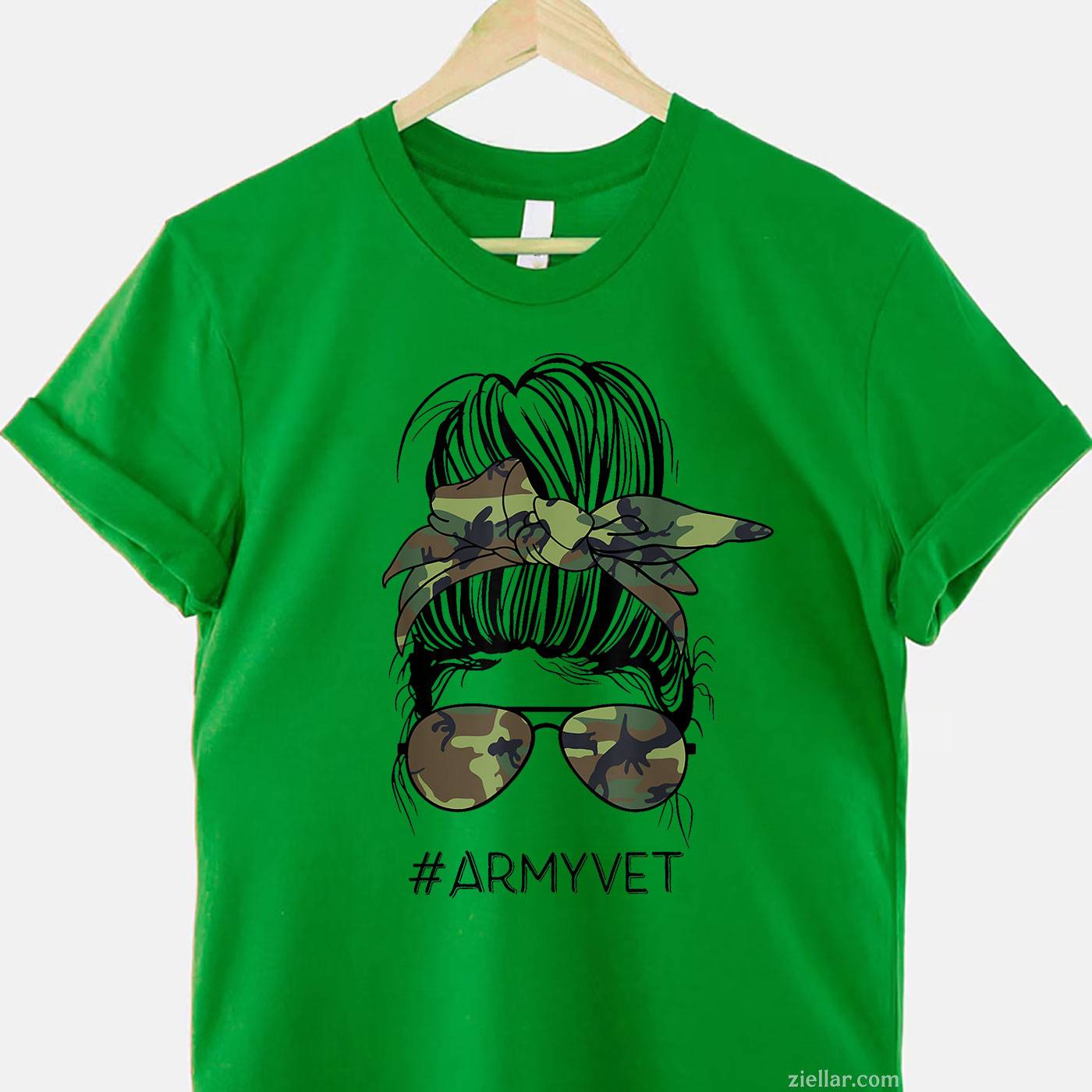 Army Vet Life Messy Bun Camo Print Sunglasses Veterans Day T-Shirt And Tee For Women